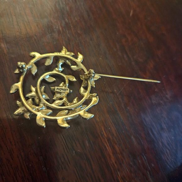 1967 Monet Signed Spring Spiral Floral Gold Plated Brooch with Rhinestones - Picture 5 of 8